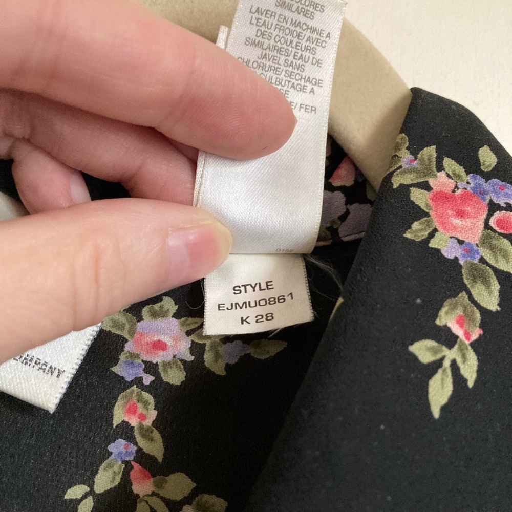 *Emma James Black Floral Button Up Semi Sheer Size 6 Short Sleeve Blouse #Gy - Picture 4 of 8